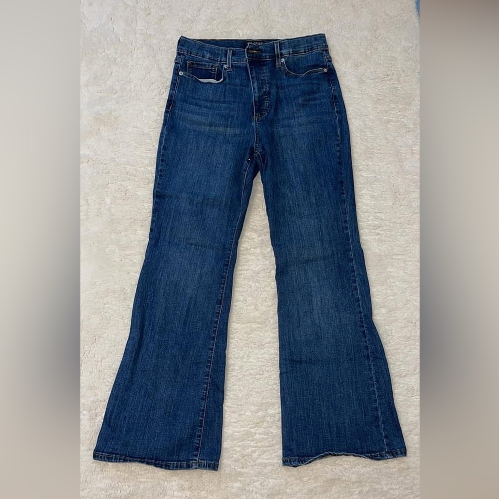 Banana Republic 
Slim Flare
Size 30/10 petite